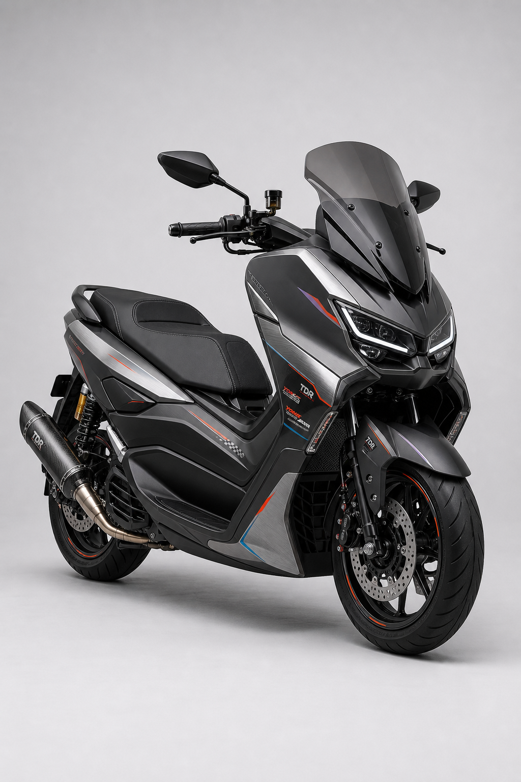 Motor maxi scooter modifikasi warna graphite dan satin black untuk Yonk Jaya Motor